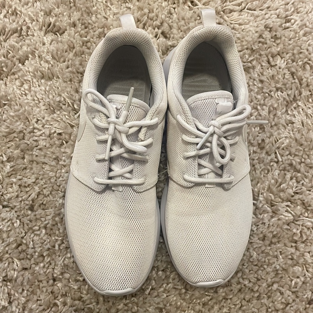 Women’s Nikes - Picture 2 of 3